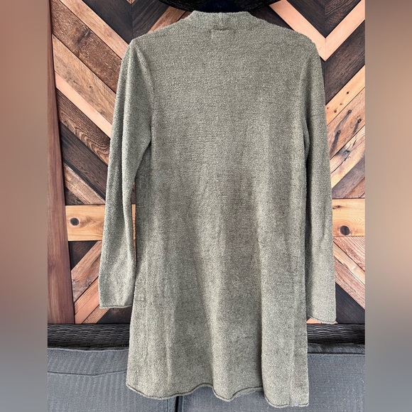 Barefoot Dreams CozyChic Lite Cardigan Size Small - Picture 5 of 7